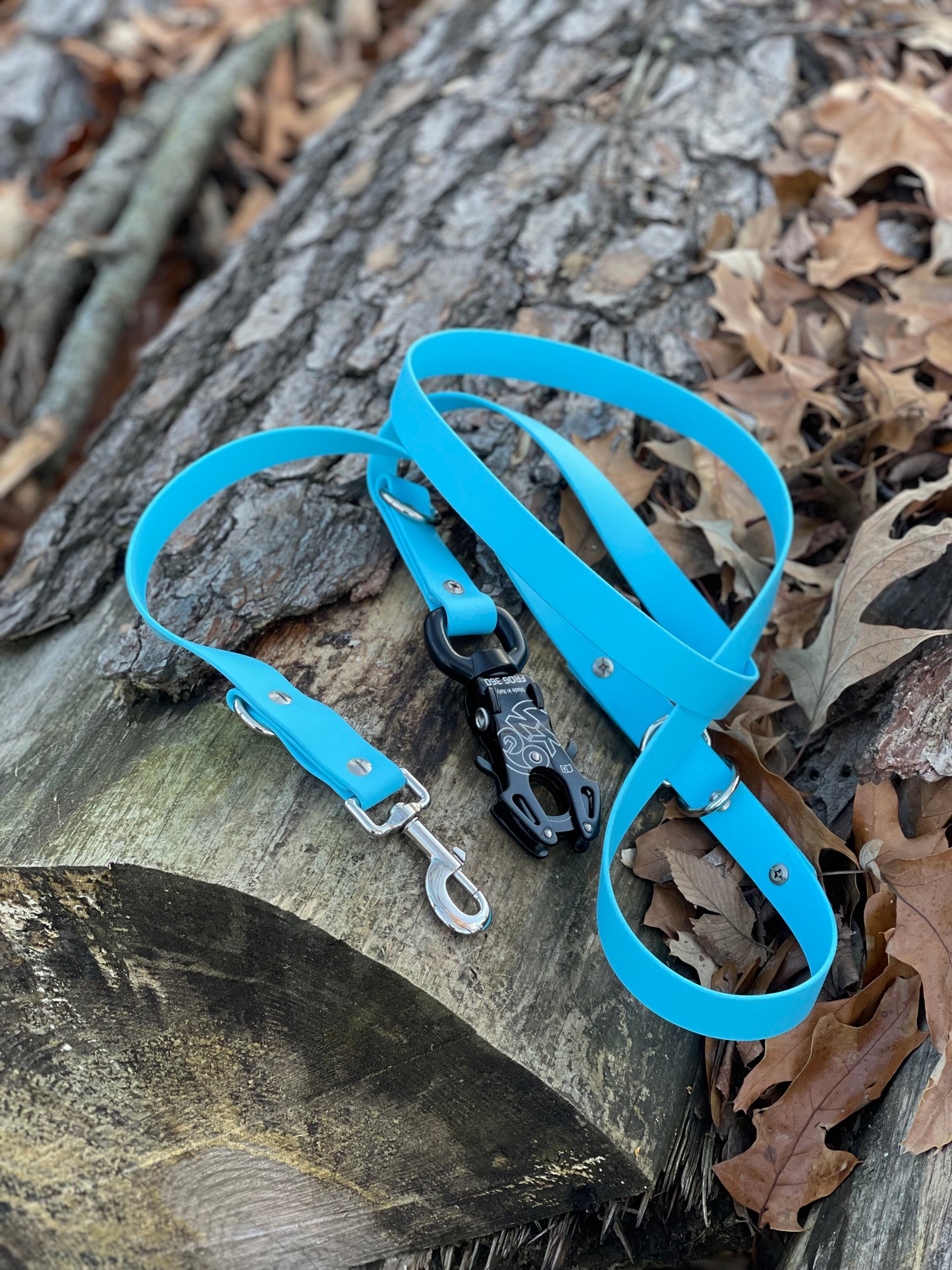 Frog 360 6’ Multipoint Leash